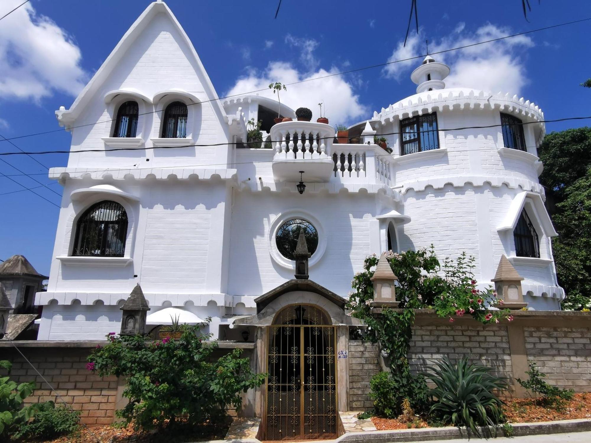 Mitico El Castillo *